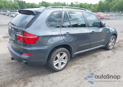 2011 BMW X5 xDrive35D из США, поврежденный, VIN 5UXZW0C51BL371858